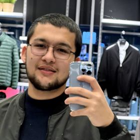 Isrofil Utkurov Profile Picture