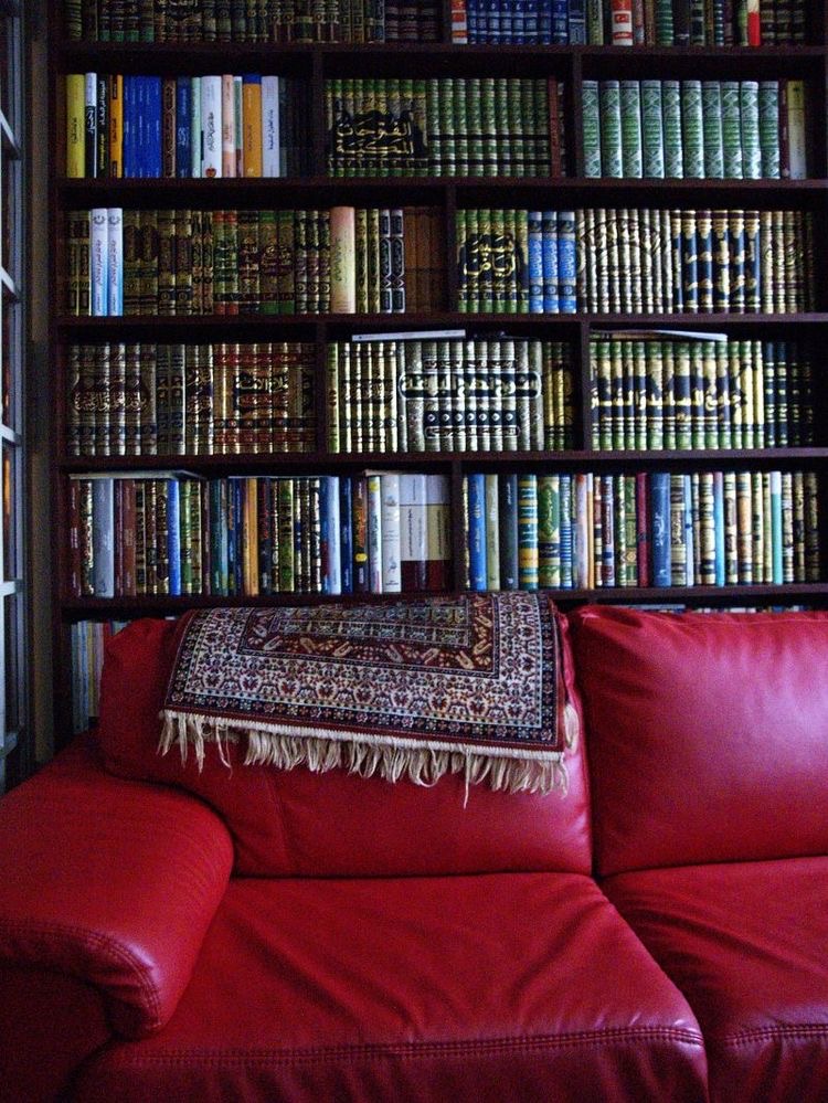 Books Profile Picture