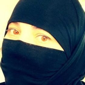 Amira290606 Profile Picture