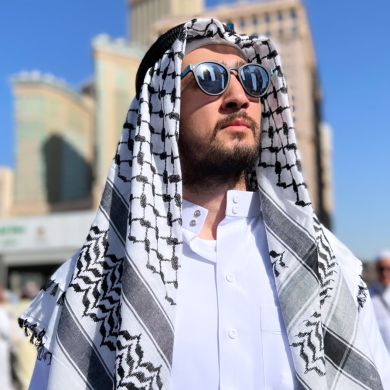 Zainuv Makhmudov Profile Picture