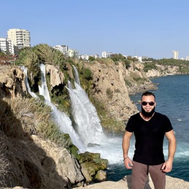 Ферхат Куртбеков Profile Picture