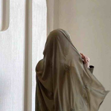 Madina Özden Profile Picture