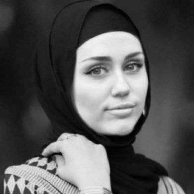 Miley Cyrus Profile Picture