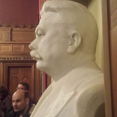 Лев Толстой Profile Picture