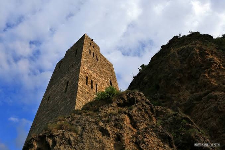 И точно мы били в пустое пространство | История Кавказа