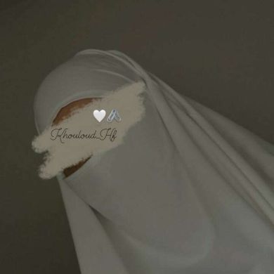 خلود ح ف Profile Picture