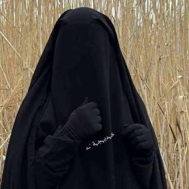 خديجة أم دانيال آدم