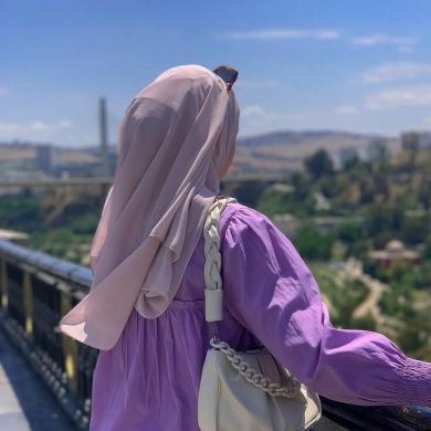 Cara Mella Profile Picture