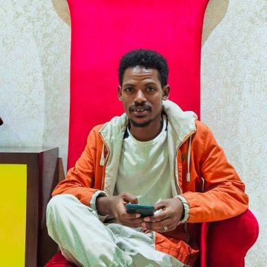 Awwii khadir Profile Picture