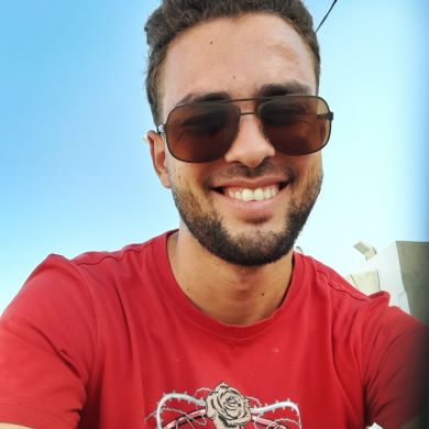 اسكندر هدار