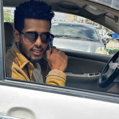 Azi Zo Profile Picture