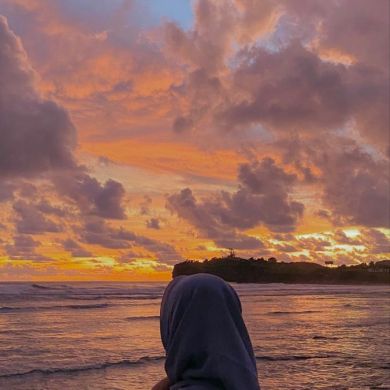 Nilufar_H Profile Picture