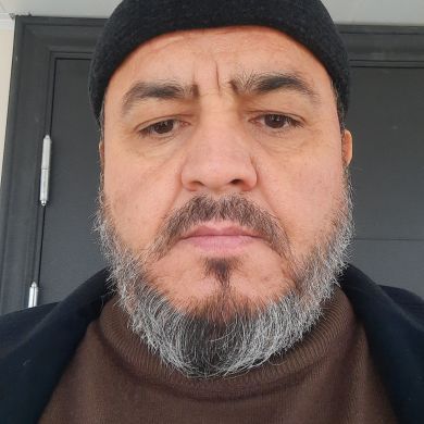 Хусан Шодиев