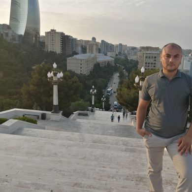 Шарофиддин Абдулахадо Profile Picture