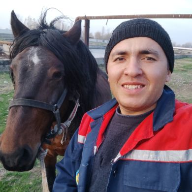 Komilhoʻja Omon Profile Picture