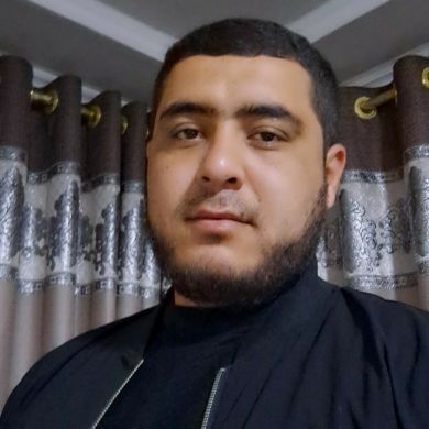 Исроил Ашуров