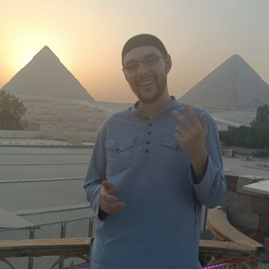 Emil Gareev Profile Picture