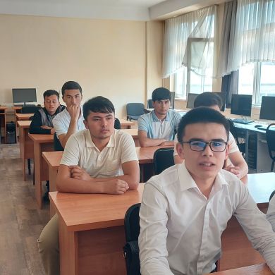 Asadulloh Yahyoxonov