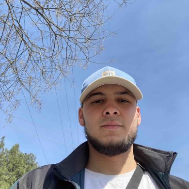 Izzat Valikhanov Profile Picture