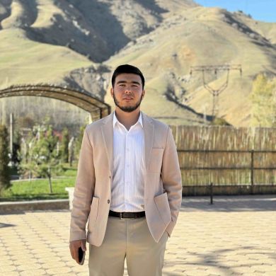 Dadakhonbek Yursunov