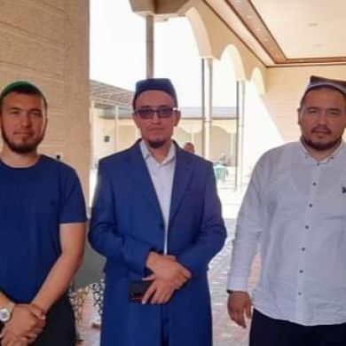 Oybek Xudoberdiyev profile picture