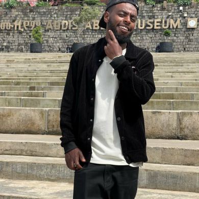 mujeb yashafe lij Profile Picture