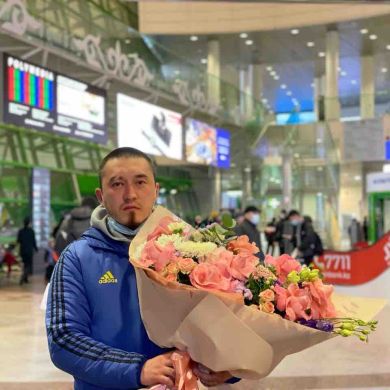 Арман Аманжолов