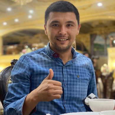 Adxamjon Abdurazoqov