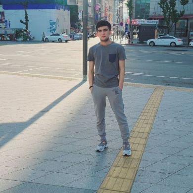 Daminbek Khamidov Profile Picture