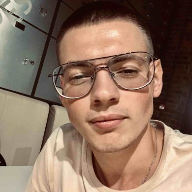 Максим Кузьминов