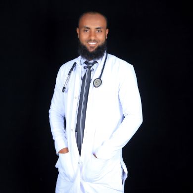 Dr  Edris Hassen