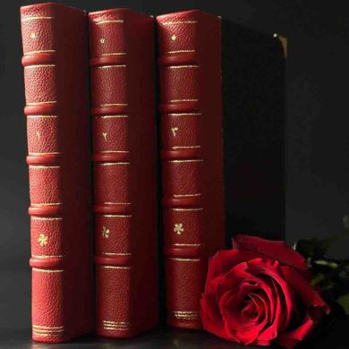 Кожаная Библиотека