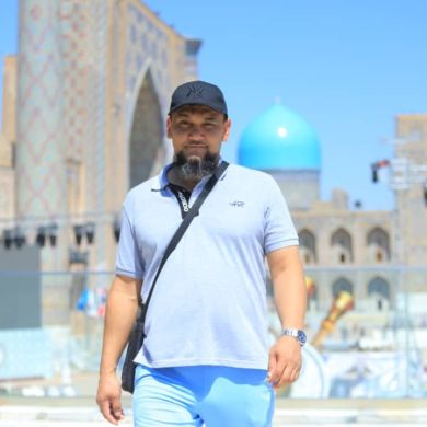 Руслан Неважно