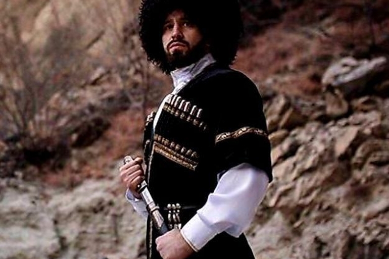 Наличие острого кинжала | История Кавказа