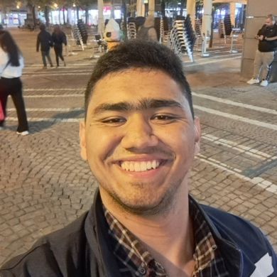 Oybek Babaev Profile Picture