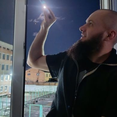 Расул Украини