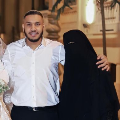 Mostafa Mahmoud أبو 