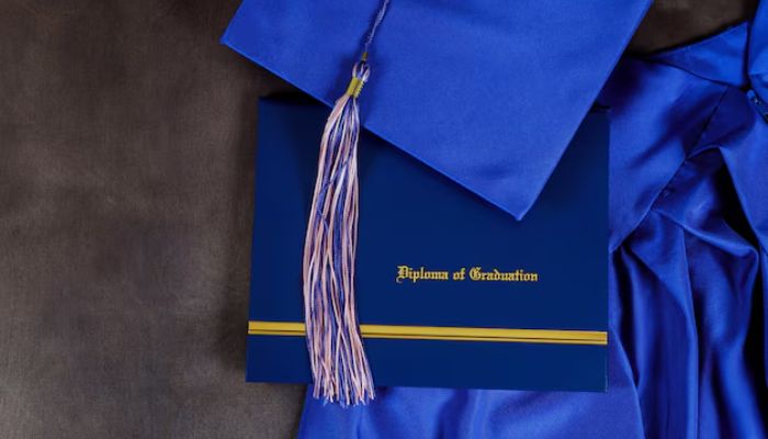 How Diploma Covers Add Value to Your Graduation Day?